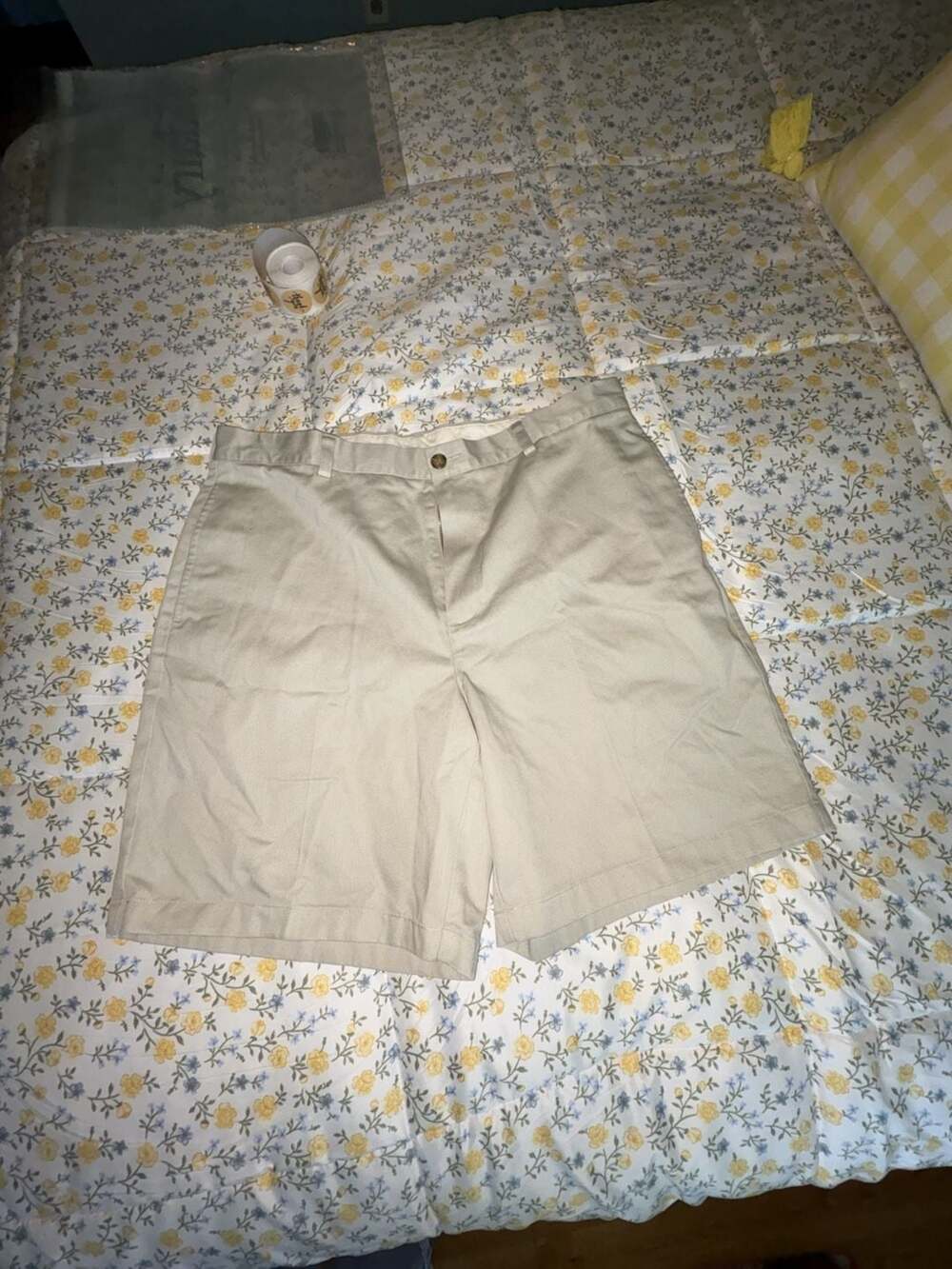 L.L. Bean Natural Fit Khaki Chino Shorts Size 37